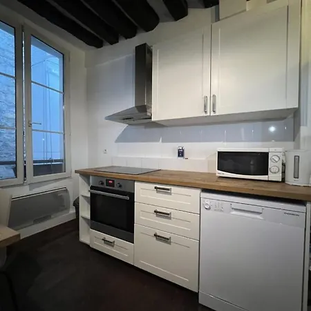 Saint-germain-des-pres Apartment